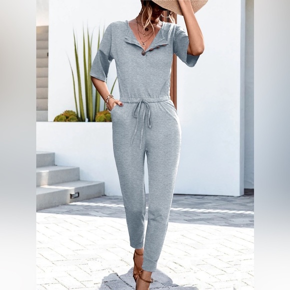 Easy Comfort Gray Jumpsuit Perfect Jogging Outfit - Picture 4 of 7